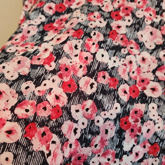 J. Jill Pink & Black Floral Longsleeve Blouse Size‎ Small - Picture 3 of 13